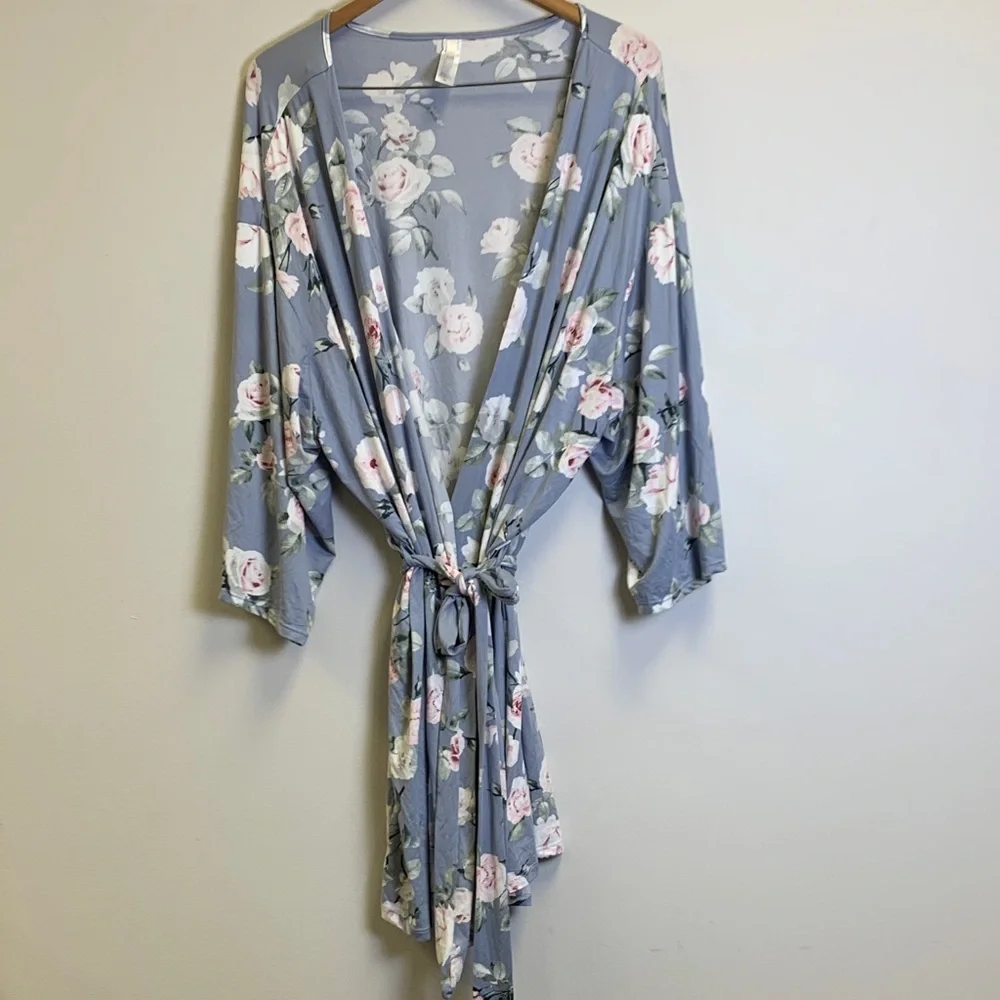 Flora Blue Floral Lace-Trim Robe & Chemise Set - Picture 8 of 10